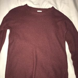 Maroon knit sweater